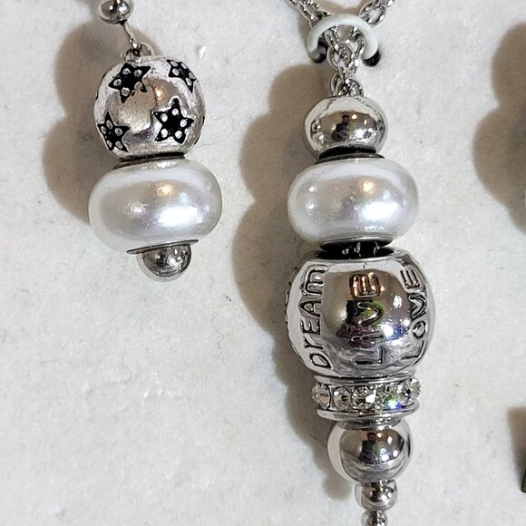 Silver Tone Pearl Necklace Earrings Set 32" Dream Love Laugh Charm Beaded - Picture 3 of 4